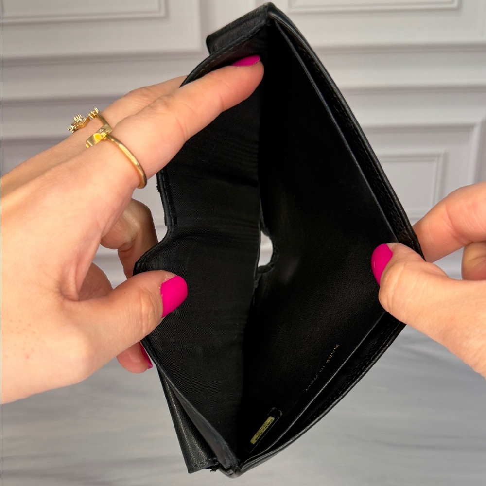 Chanel Black Caviar Leather Bifold Wallet CC Logo | Full Inclusion | Halo Intact - Picture 10 of 14